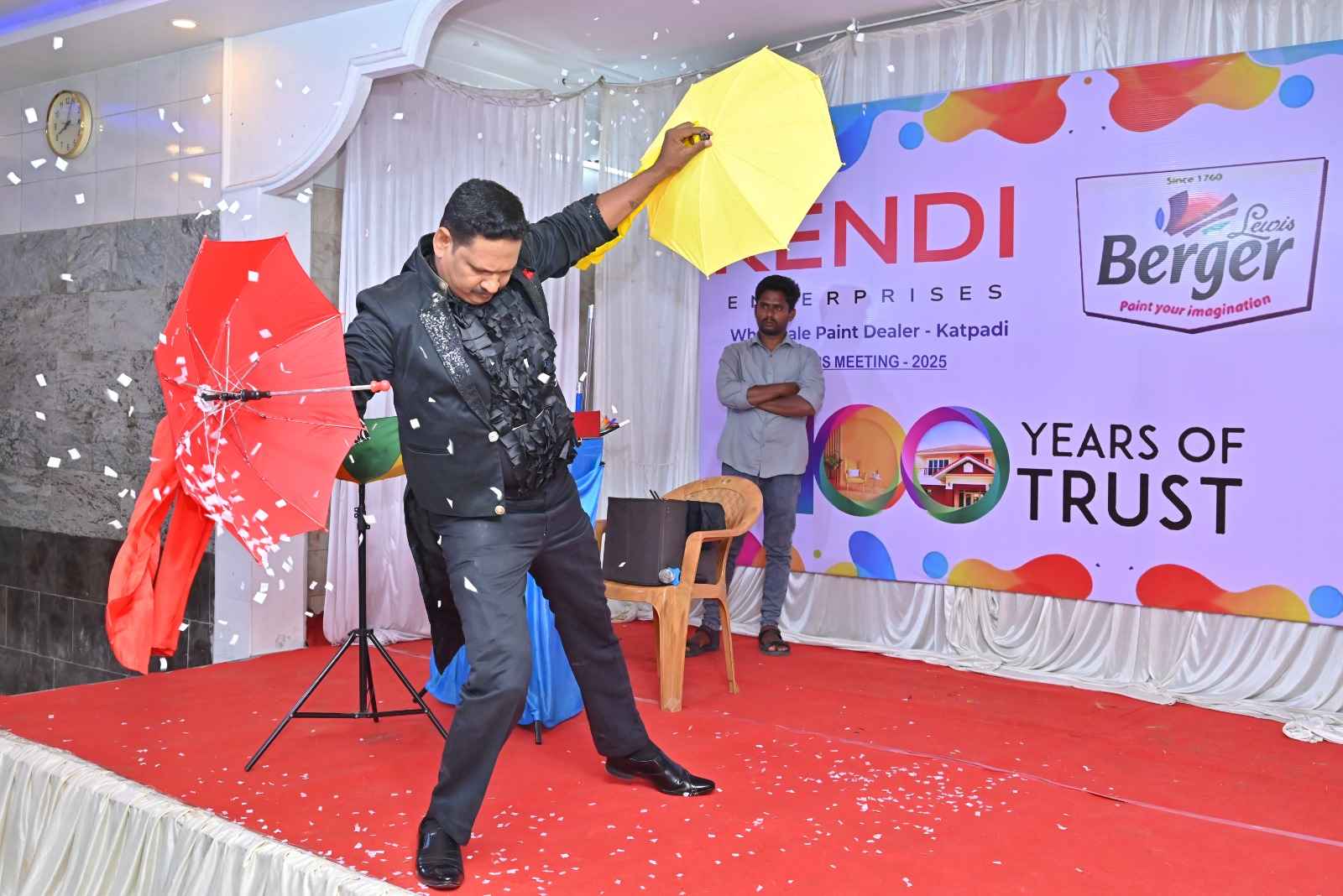 Magic Show Kendi Enterprises Painter Meet Magic Show Kendi Enterprises Painter Meet